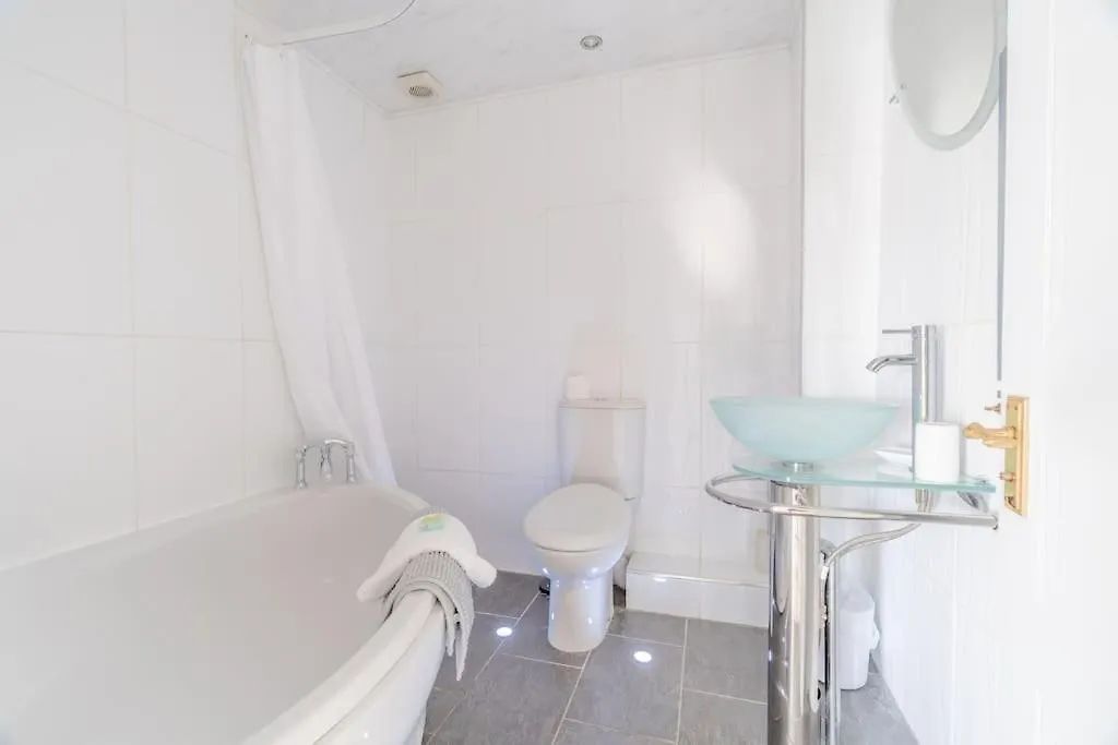 Penthouse At The Bay Near Edinburgh Apartment Saint Davids  Saint Davids (Fife)