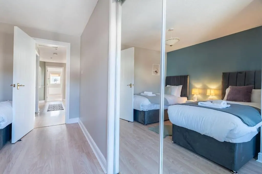 Penthouse At The Bay Near Edinburgh Apartment Saint Davids  United Kingdom